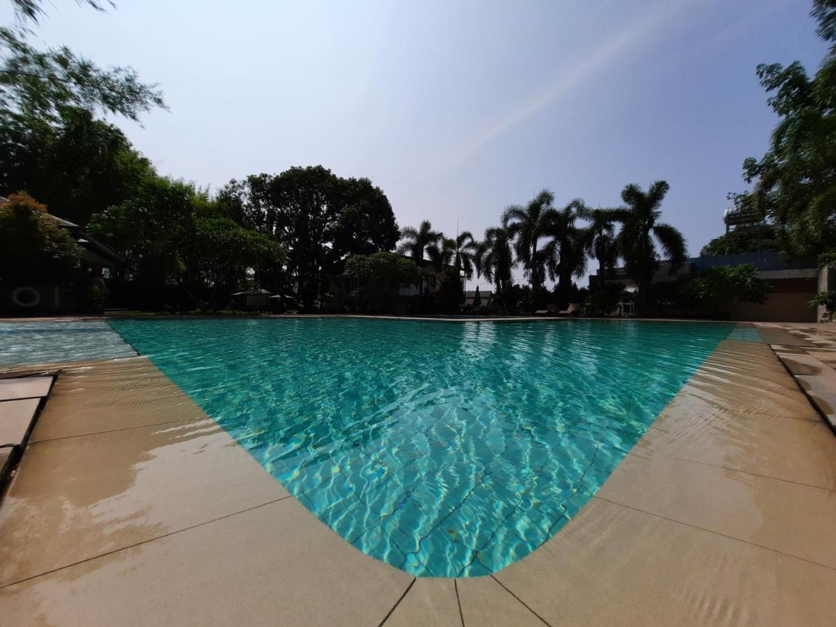 เดอะ ฟาร์มเฮาส์ บาย อีดีแอล Hotel Tarlac City ภายนอก รูปภาพ