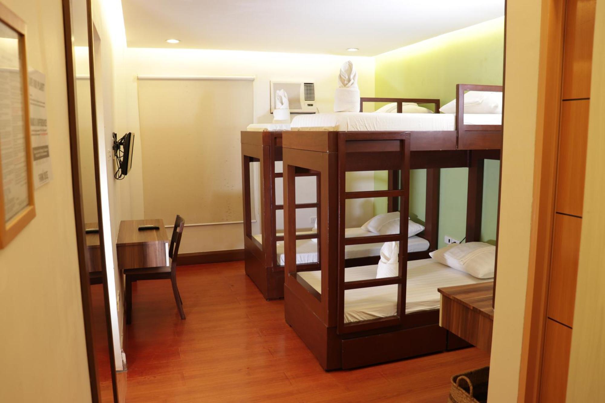 เดอะ ฟาร์มเฮาส์ บาย อีดีแอล Hotel Tarlac City ภายนอก รูปภาพ